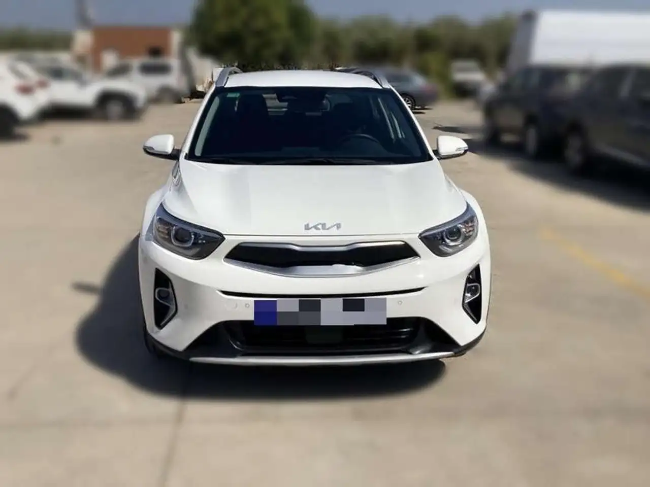 Kia Stonic 1.2 DPi Drive Plus — photo 1 of 26