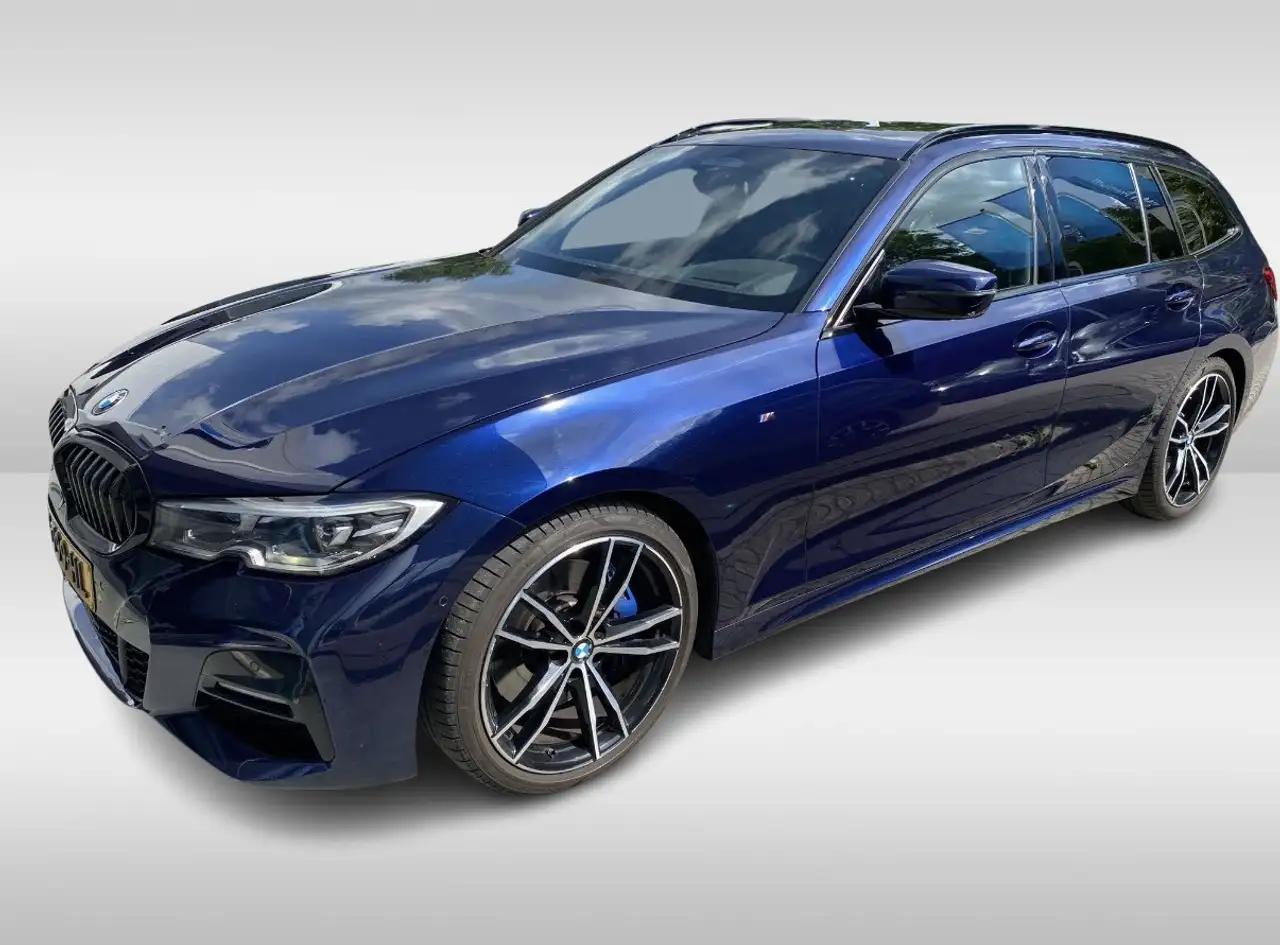 BMW 330 3-serie Touring 330i High Executive Ed. M Sport / — photo 1 of 20