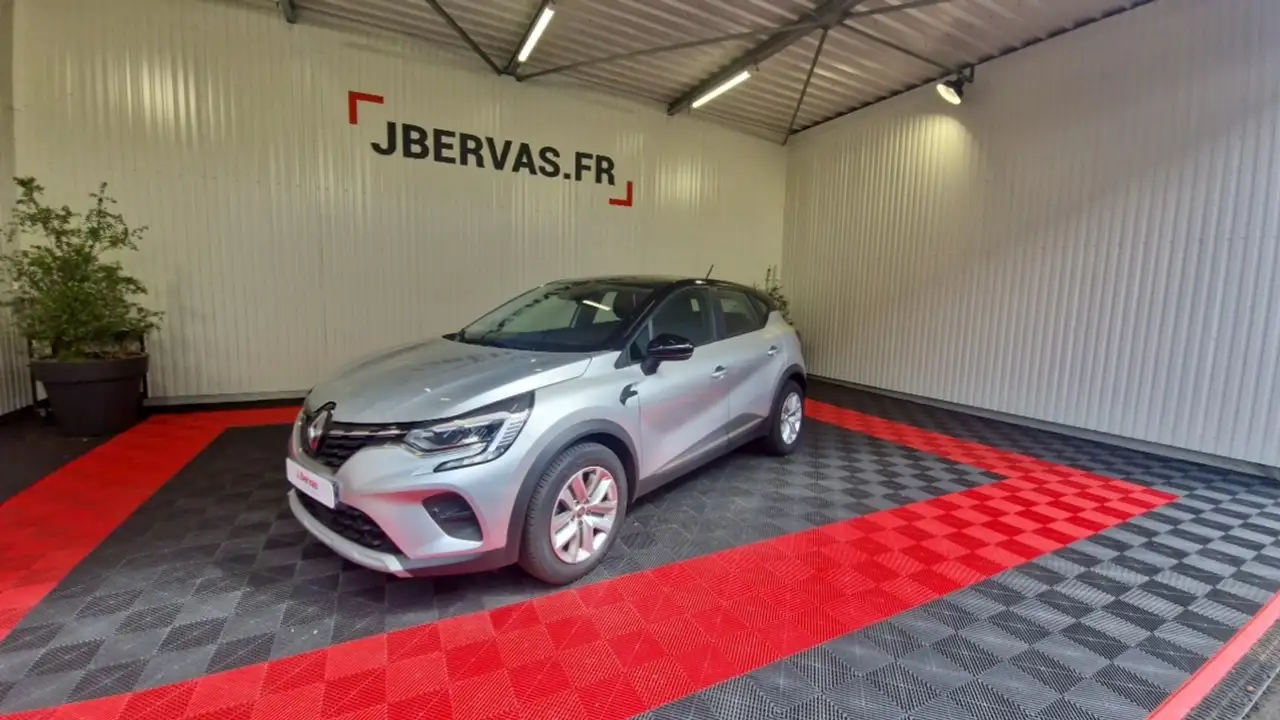 Renault Captur TCE 130 EDC FAP BUSINESS — photo 1 of 24