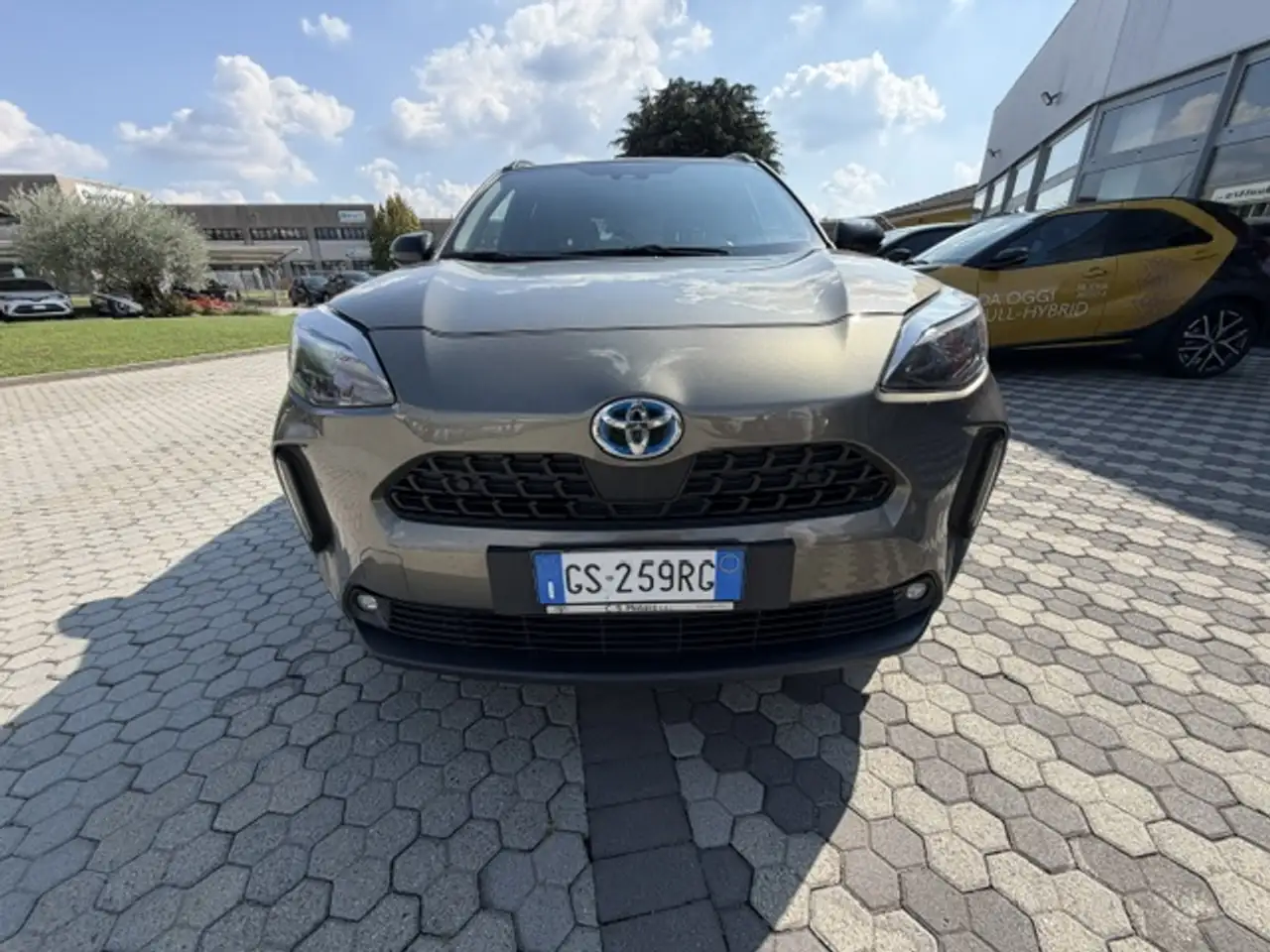 Toyota Yaris Cross Yaris Cross 2021 1.5h Trend fwd 116cv e-cvt — photo 1 of 12