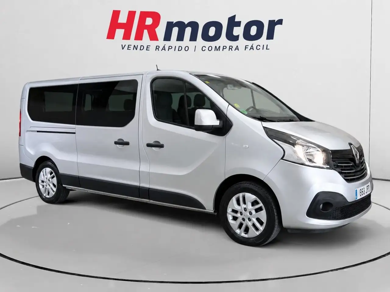 Renault Trafic Combi 9 1.6dCi TT Energy 92kW — photo 1 of 26
