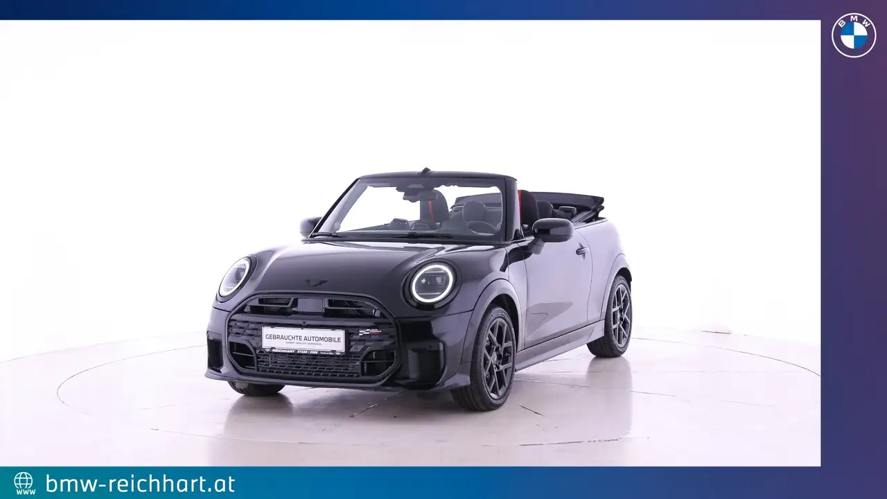 MINI Cooper S JCW Trim / Harman Kardon / HeadUp / Paket XL / Driving &Parking Assistant Plus — photo 1 of 17