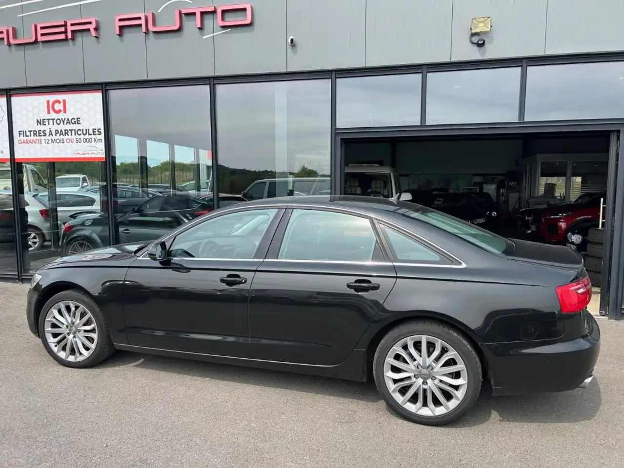 Audi A6 V6 3.0 TDI DPF 245 Quattro Ambiente S tronic A — photo 1 of 8
