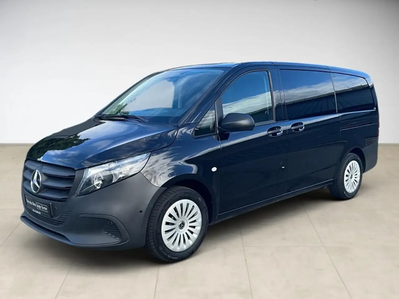 Mercedes-Benz Vito 116 CDI Tourer PRO Lang AUT Facelift Kam. — photo 1 of 17