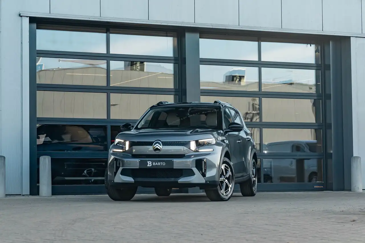 Citroen C3 Aircross MHEV 145 PK | MAX | Camera | Dodehoekdet. | Nav... — photo 1 of 15
