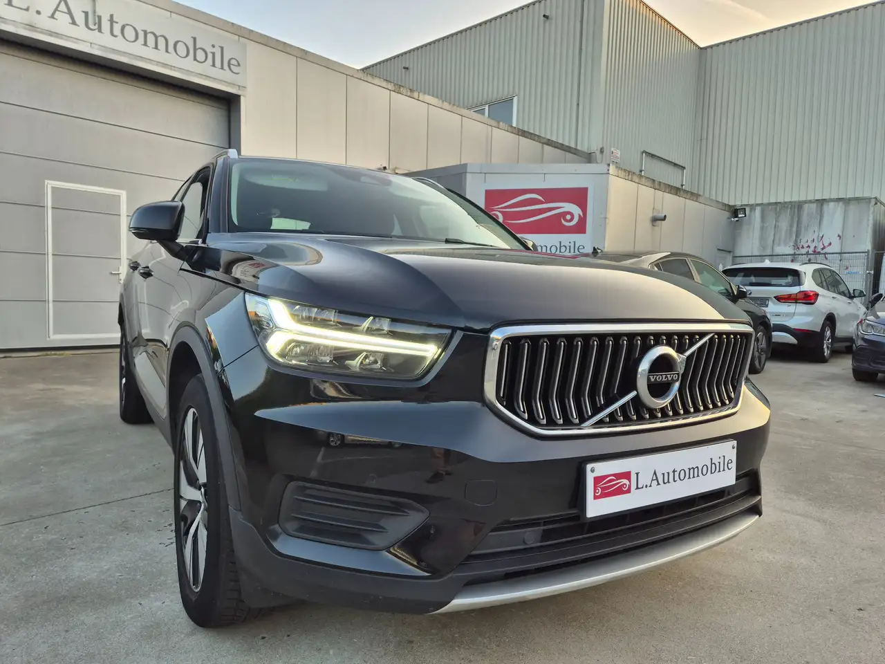 2022 Volvo XC40 1.5 T4 PHEV HYBRID 211cv // INSCRIPTION // 2022 !, photograph 3