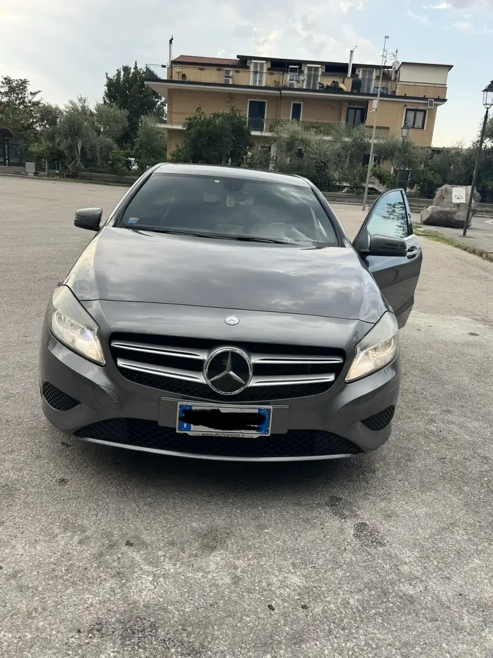 Mercedes-Benz A 180 cdi (be) Sport auto — photo 1 of 15