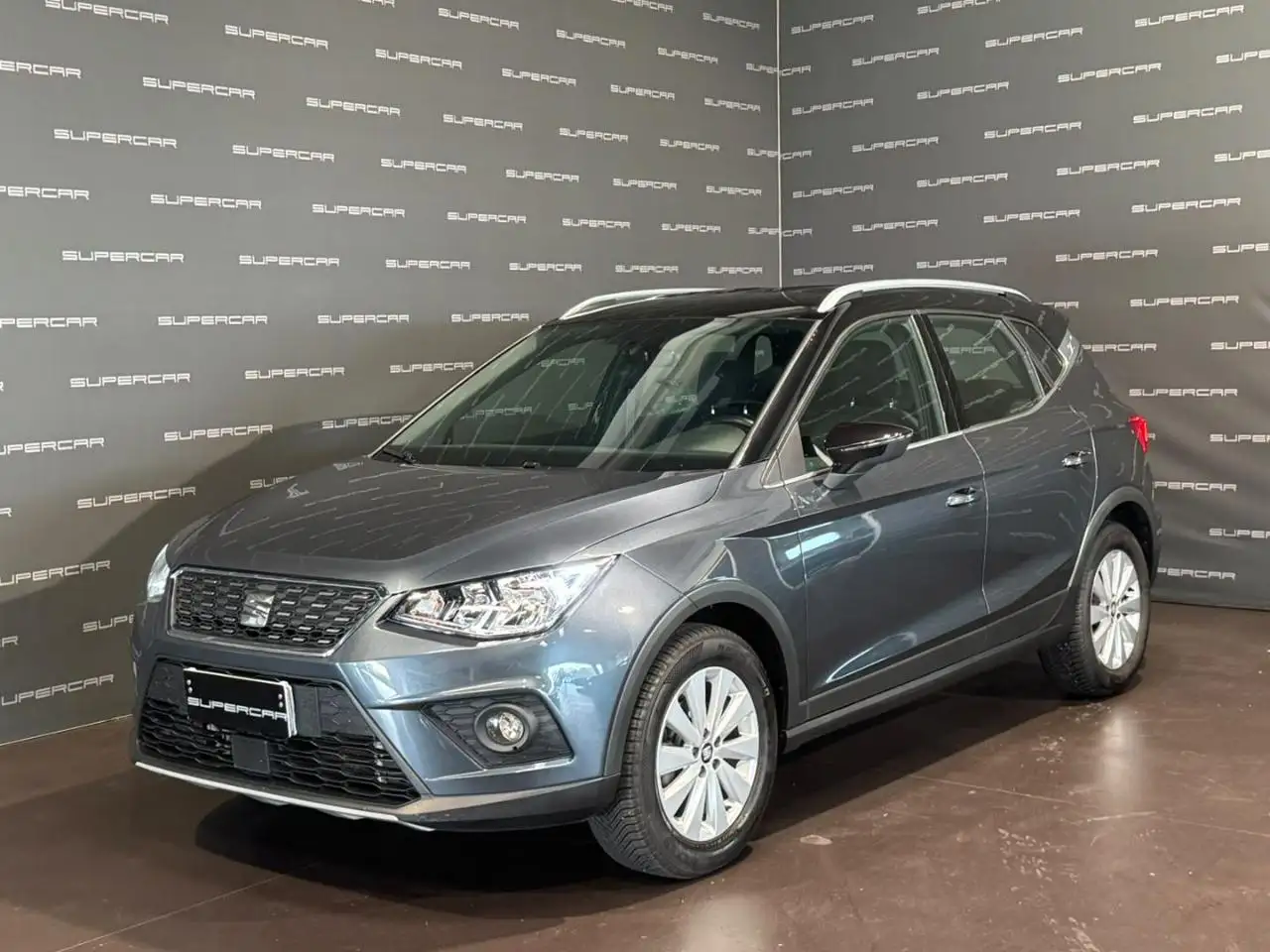 SEAT Arona 1.0 EcoTSI 110 CV DSG XCELLENCE — photo 1 of 15