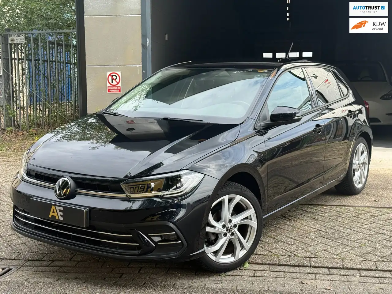 Volkswagen Polo 1.0 TSI Highline Style Virtual Cockpit IQ-Li — photo 1 of 27