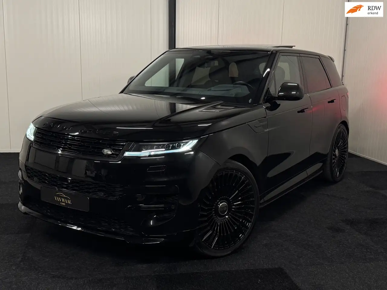 Land Rover Range Rover Sport 3.0 P440e Autobiography Dynamic HSE 2023 VOSSEN/24 — photo 1 of 40