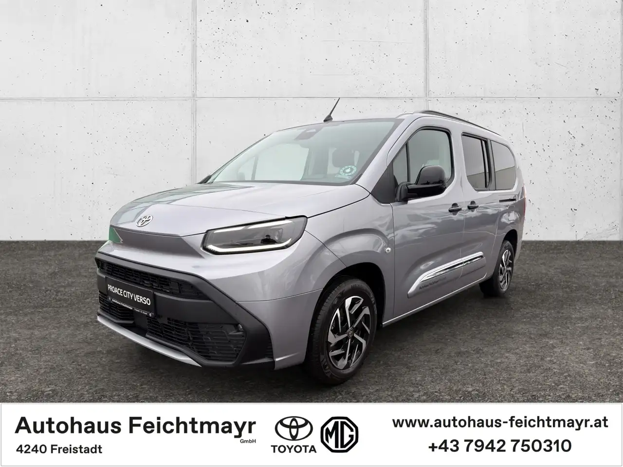 Toyota Proace City Verso Family 1,5 Diesel 130 L2 6M 5t. — photo 1 of 11