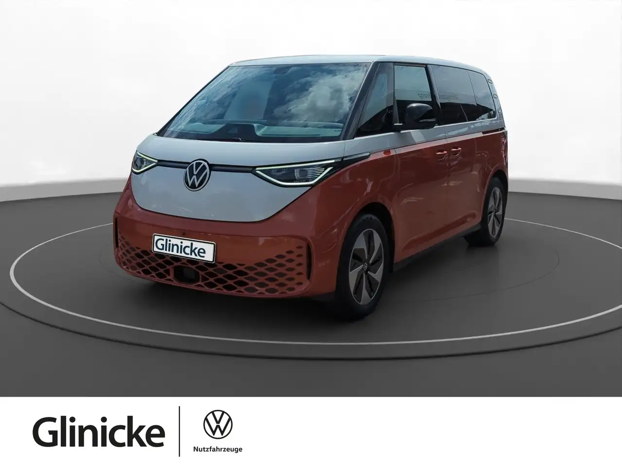 Volkswagen ID. Buzz ID.Buzz 77 kWh Pro Navi PDC SiHz Matrix — photo 1 of 14