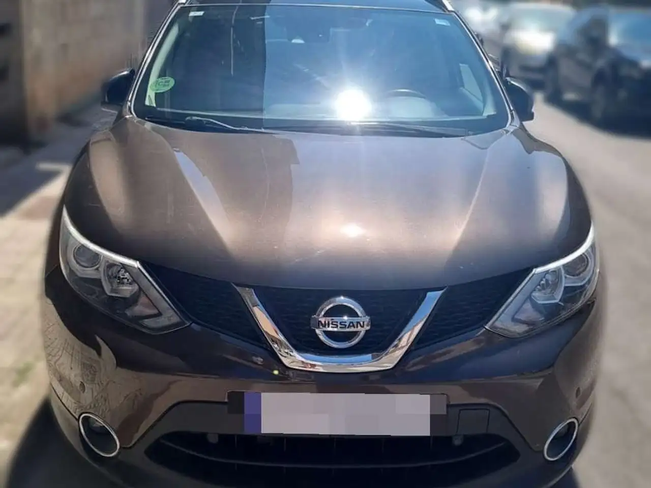 Nissan Qashqai 1.2i DIG-T N-CONNECTA 4X2 — photo 1 of 9