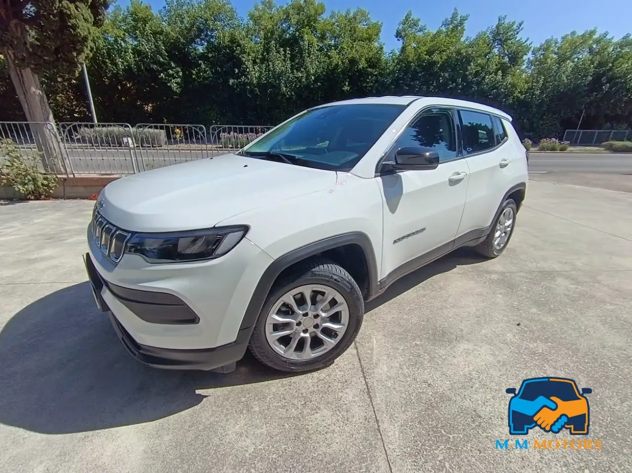 Jeep Compass 1.6 mjt Longitude 2wd 130cv PRO-MMO — photo 1 of 15