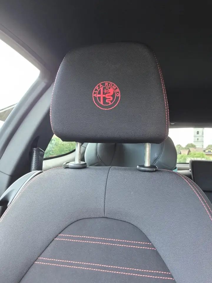 Alfa Romeo MiTo 1.4 78cv — photo 1 of 8