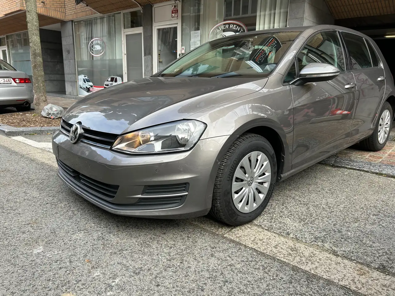 Volkswagen Golf Golf 1.2 TSI Trendline — photo 1 of 15