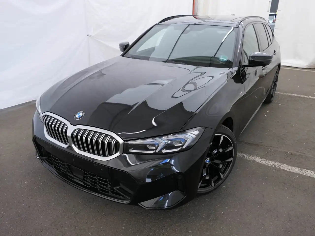BMW 320 d Tour. "M-Sport" Pano, DrivAss, ACC, ParkAss+, Hi — photo 1 of 11