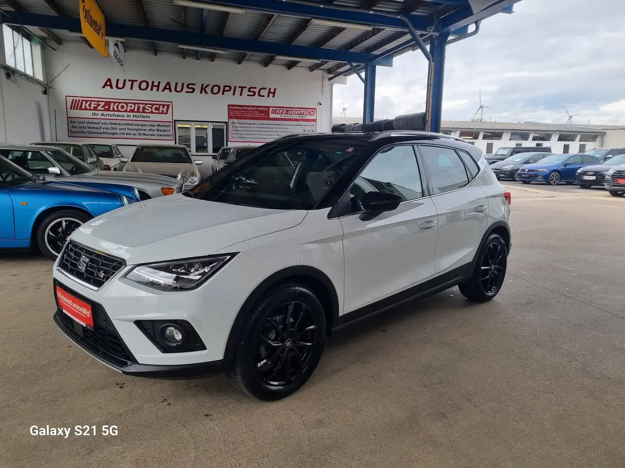 SEAT Arona 1,0 FR Austria Edition - Topzustand! — photo 1 of 15