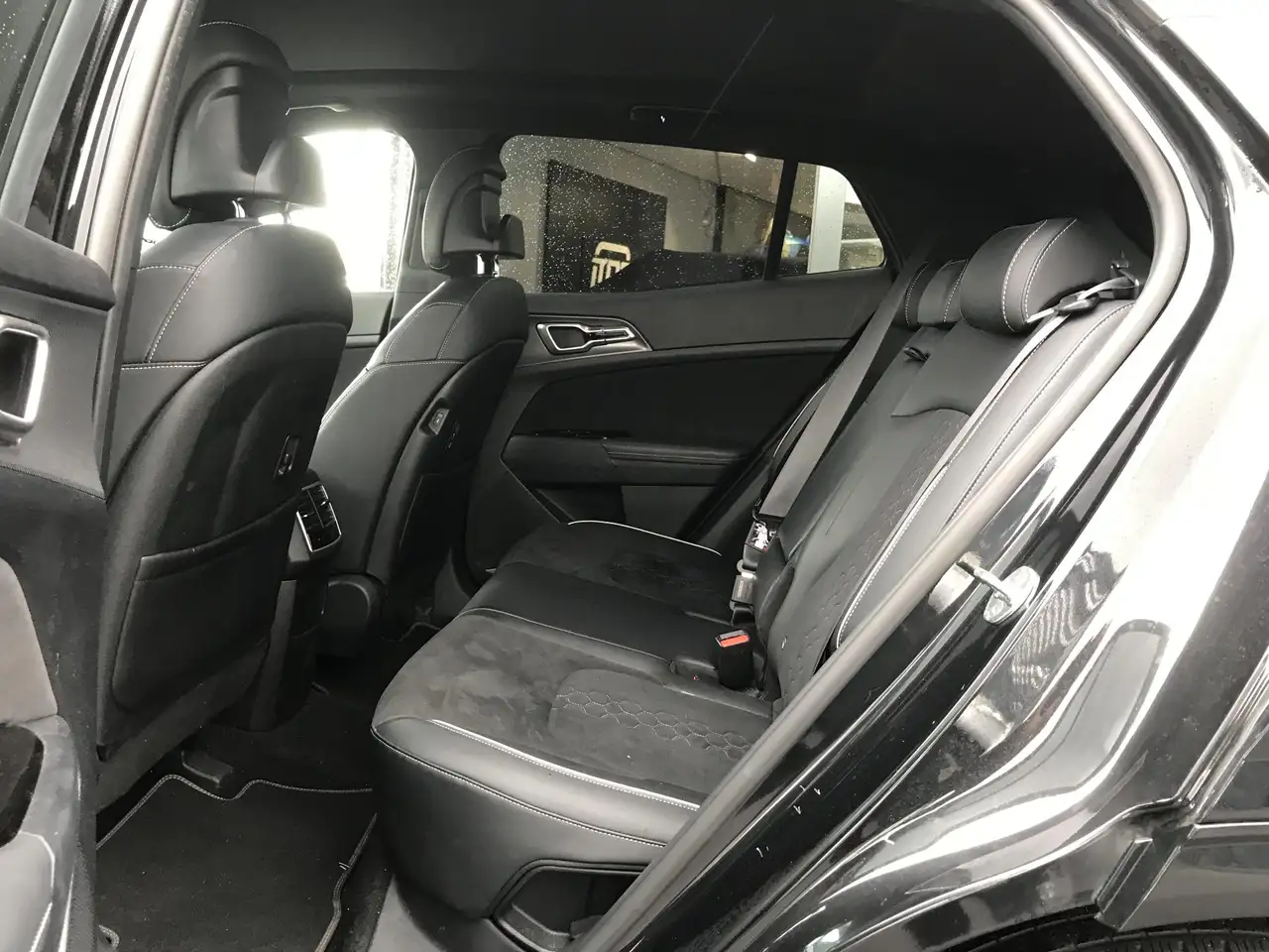 2022 Kia Sportage 1.6 T-GDi Plug-in Hybrid AWD GT-Line Panoramadak, photograph 7