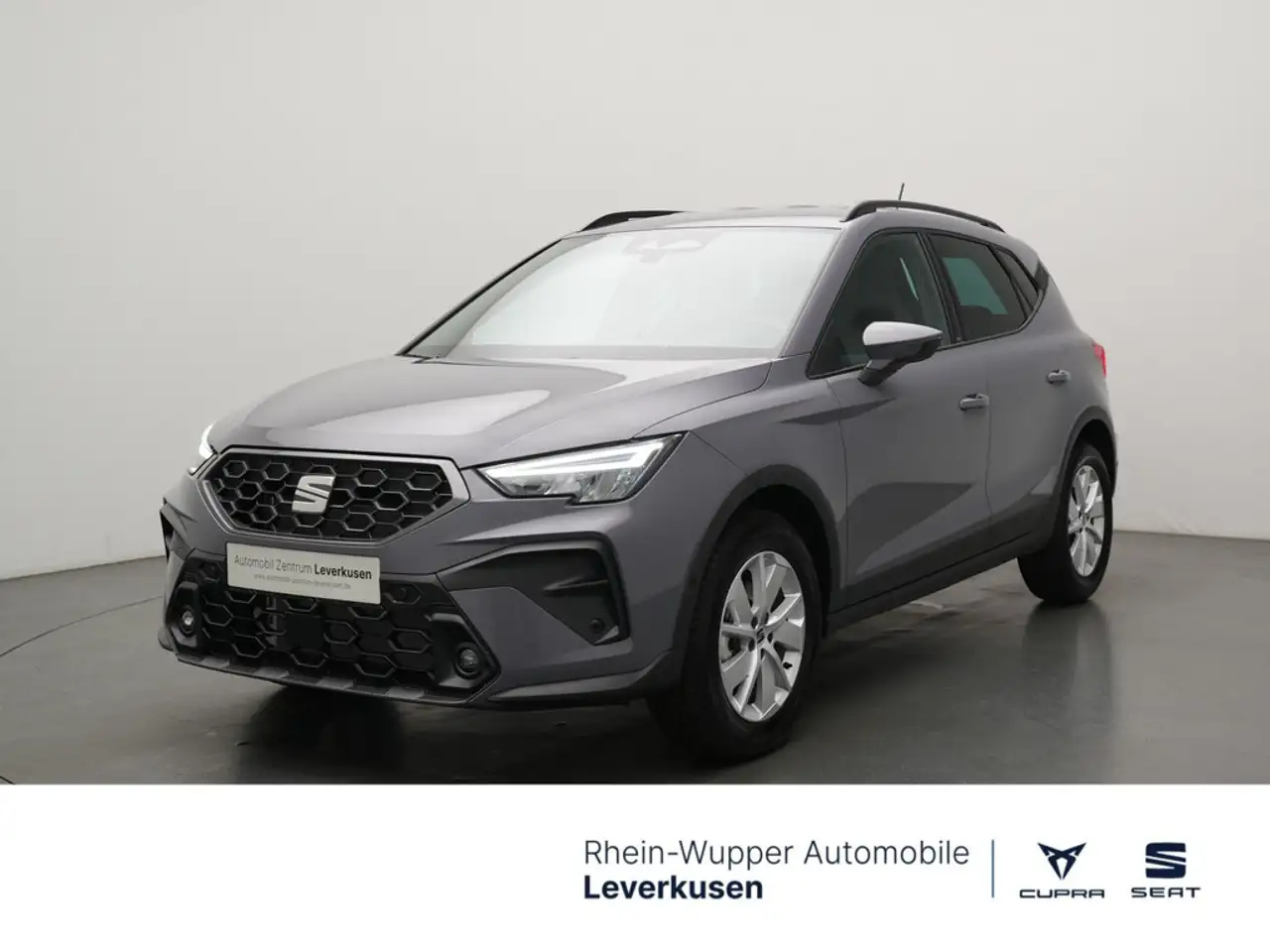 SEAT Arona 1.0 TSI FR LED KAM KEYLESS ACC PDC NAVI — photo 1 of 14