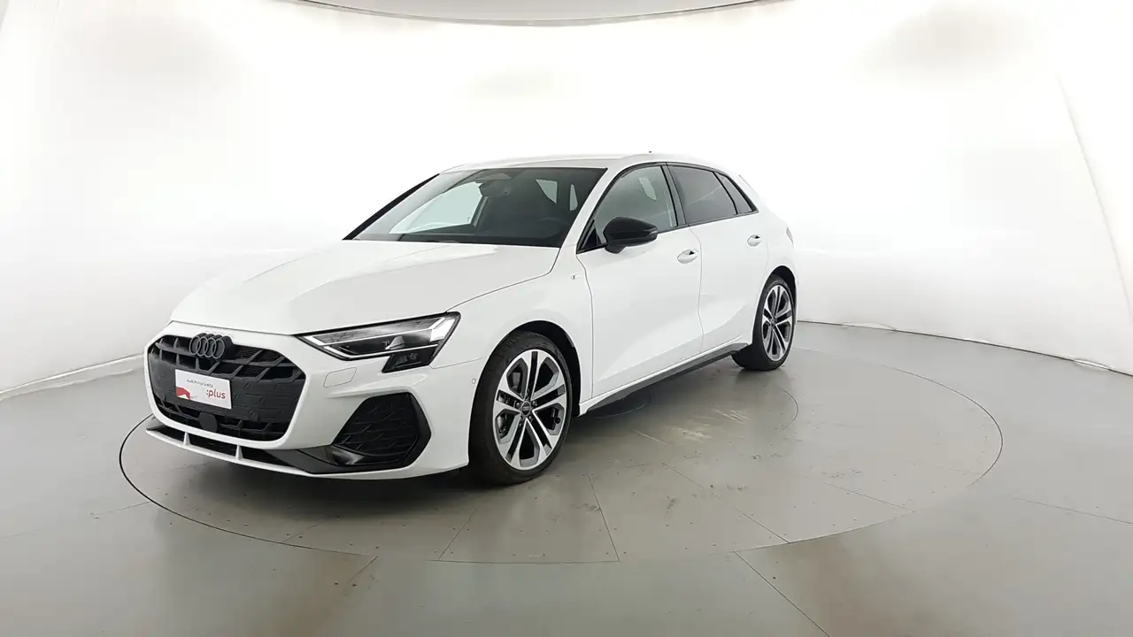 Audi A3 Sportback 2.0 tdi S line edition 150cv s-tronic — photo 1 of 15