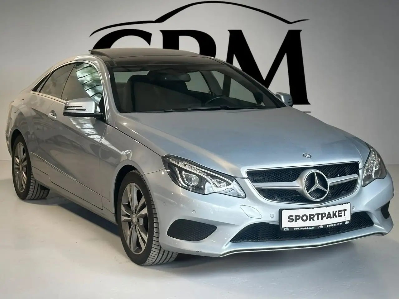 Mercedes-Benz E 250 LEDER NAVI XENON PANO SPORTPAKET 1HD — photo 1 of 14