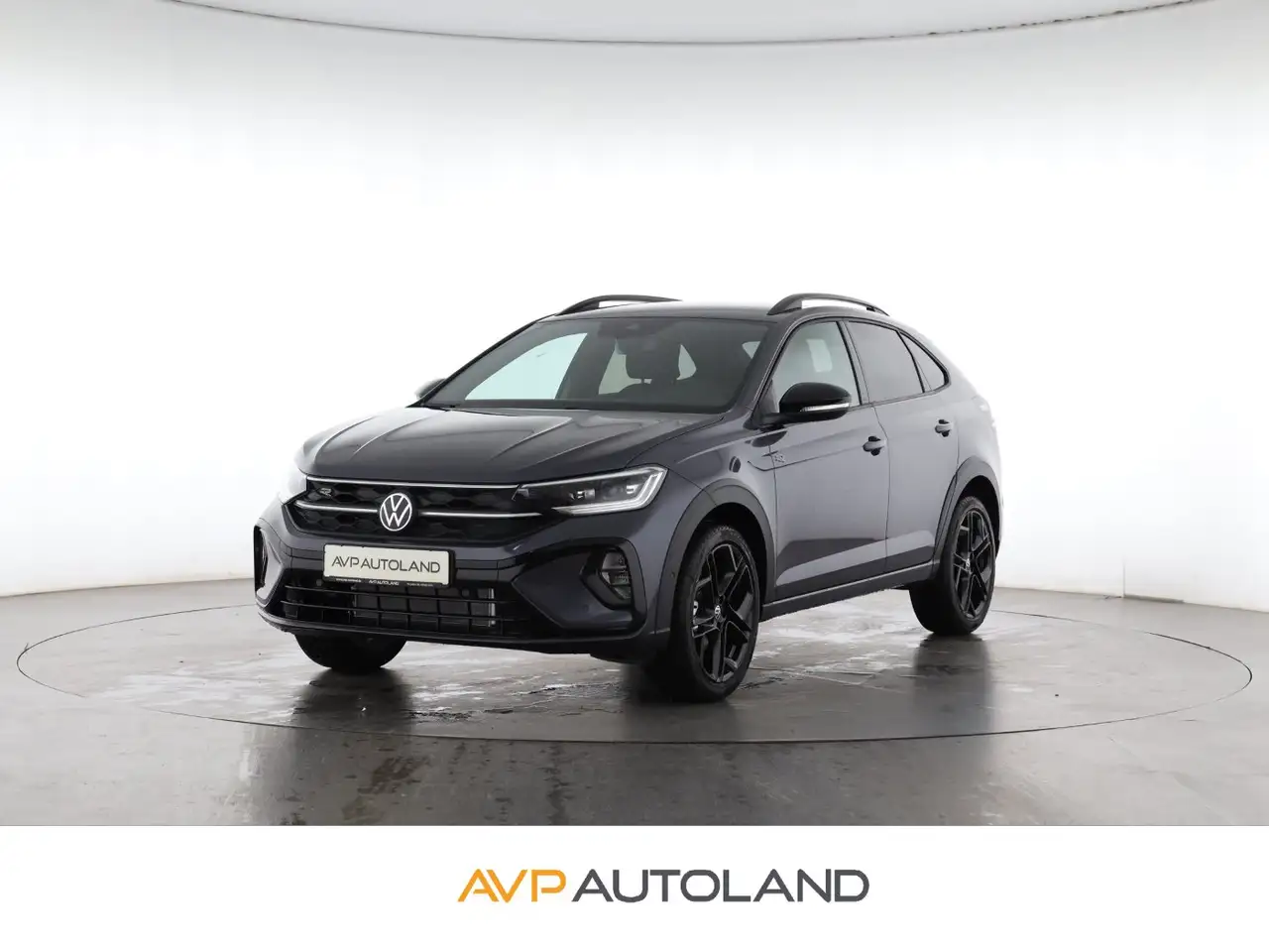 Volkswagen Taigo 1.0 TSI DSG R-Line BLACK STYLE | AHK | — photo 1 of 15
