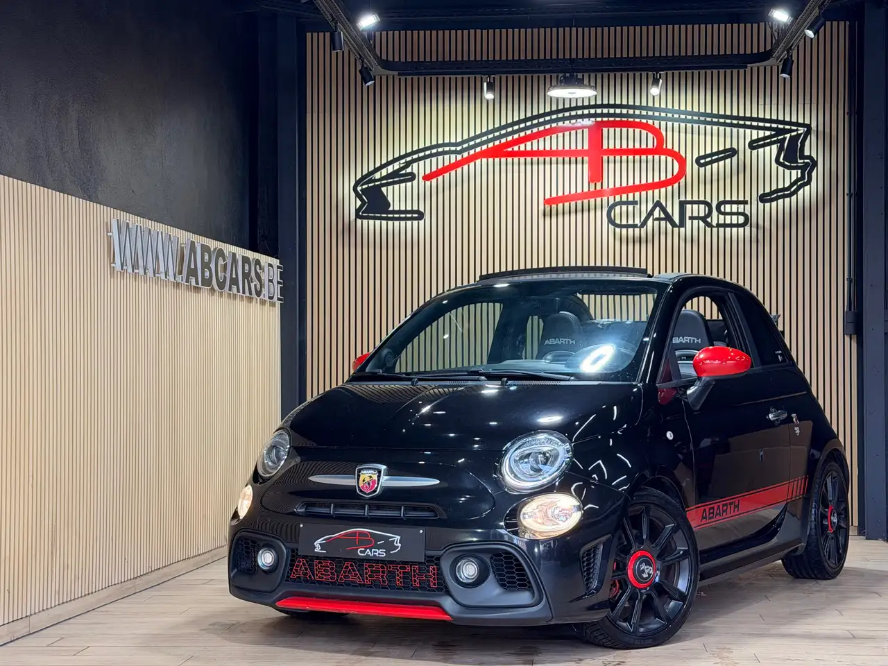 Abarth 595 Turismo 595C 1.4 T-Jet Turismo MTA * GARANTIE 12 MOIS * โ photo 1 of 15