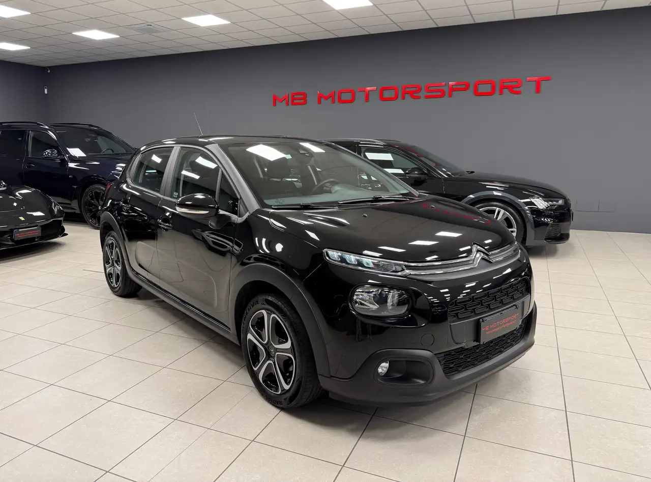 Citroen C3 C3 1.2 puretech Shine 82cv — photo 1 of 14