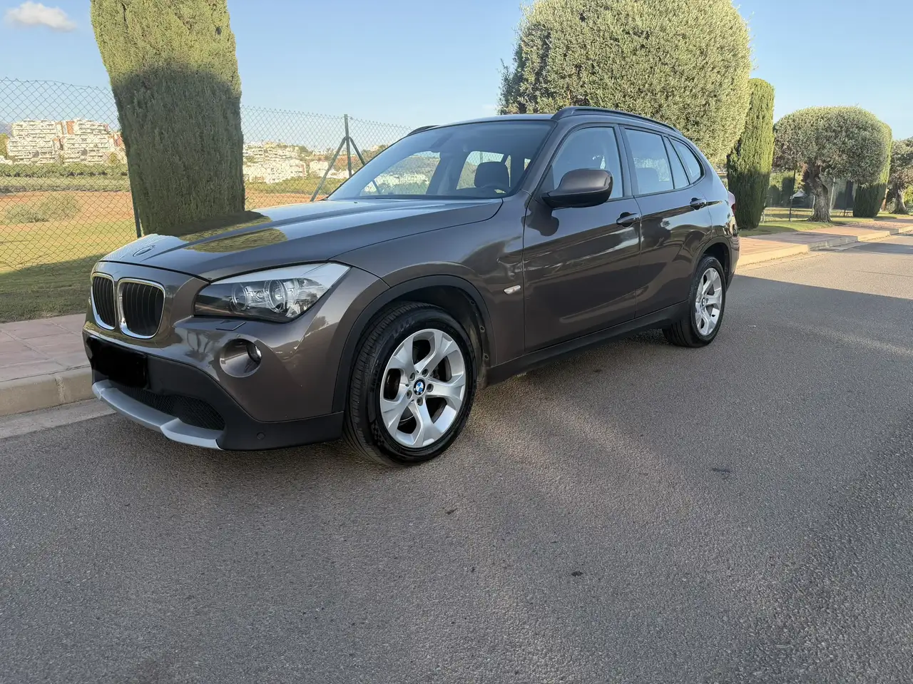 BMW X1 xDrive20d — photo 1 of 11