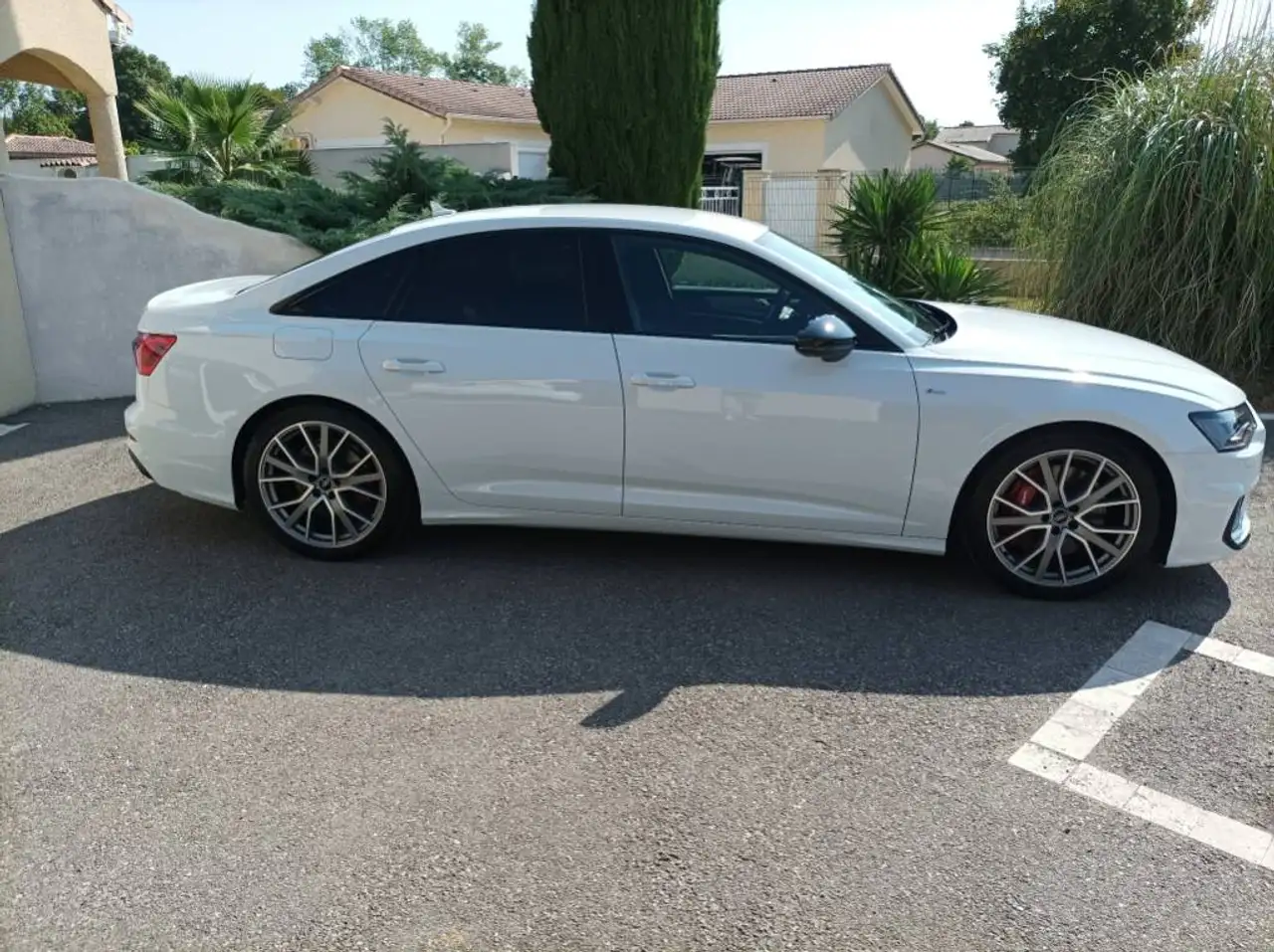 Audi A6 A6 55 TFSIe 367 ch S tronic 7 Quattro Competition — photo 1 of 14