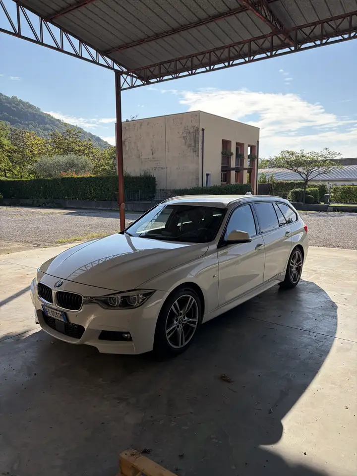BMW 320 msport — photo 1 of 7