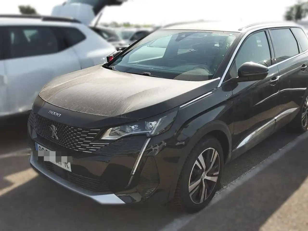 Peugeot 5008 1.5 BlueHDi 96kW S&S GT EAT8 — photo 1 of 14