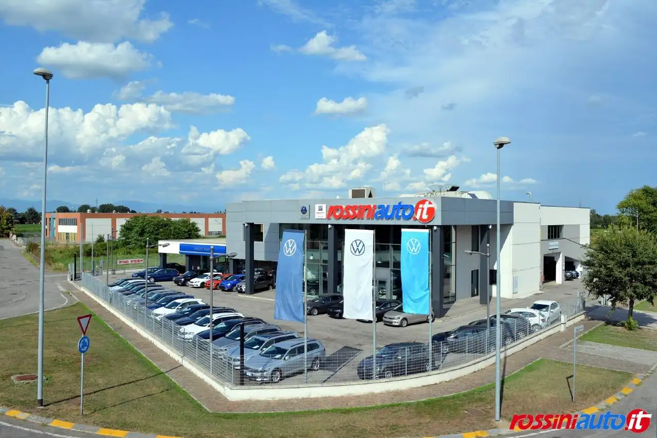 2024 Volkswagen T-Cross 1.0 TSI 116 CV R-LINE + TECH PACK - RETROCAMERA - KEYLESS GO/ACCESS - 2XCLIMATRONIC + RUOTINO + MANCORRENTI CROM, photograph 2