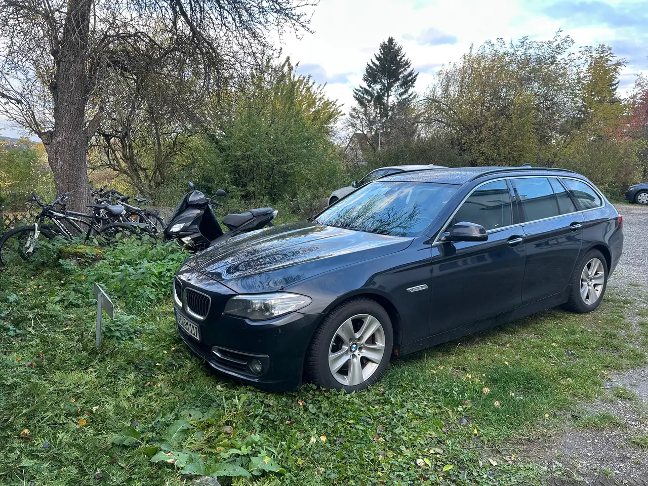 BMW 530 5er Touring Diesel 530d Touring Aut. Luxury Line — photo 1 of 12