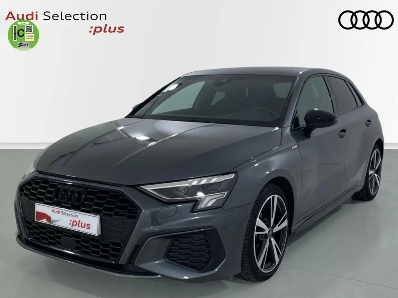 Audi A3 Sportback 35TDI Black line S tronic — photo 1 of 20