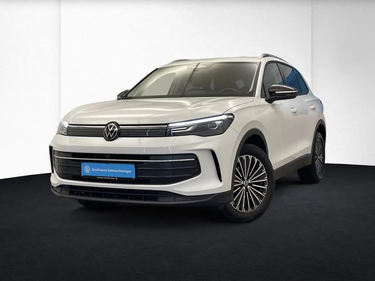 Volkswagen Tiguan "Energy" 1.5 eTSI DSG / SOFORT VERFÜGBAR / GARANTI — photo 1 of 14