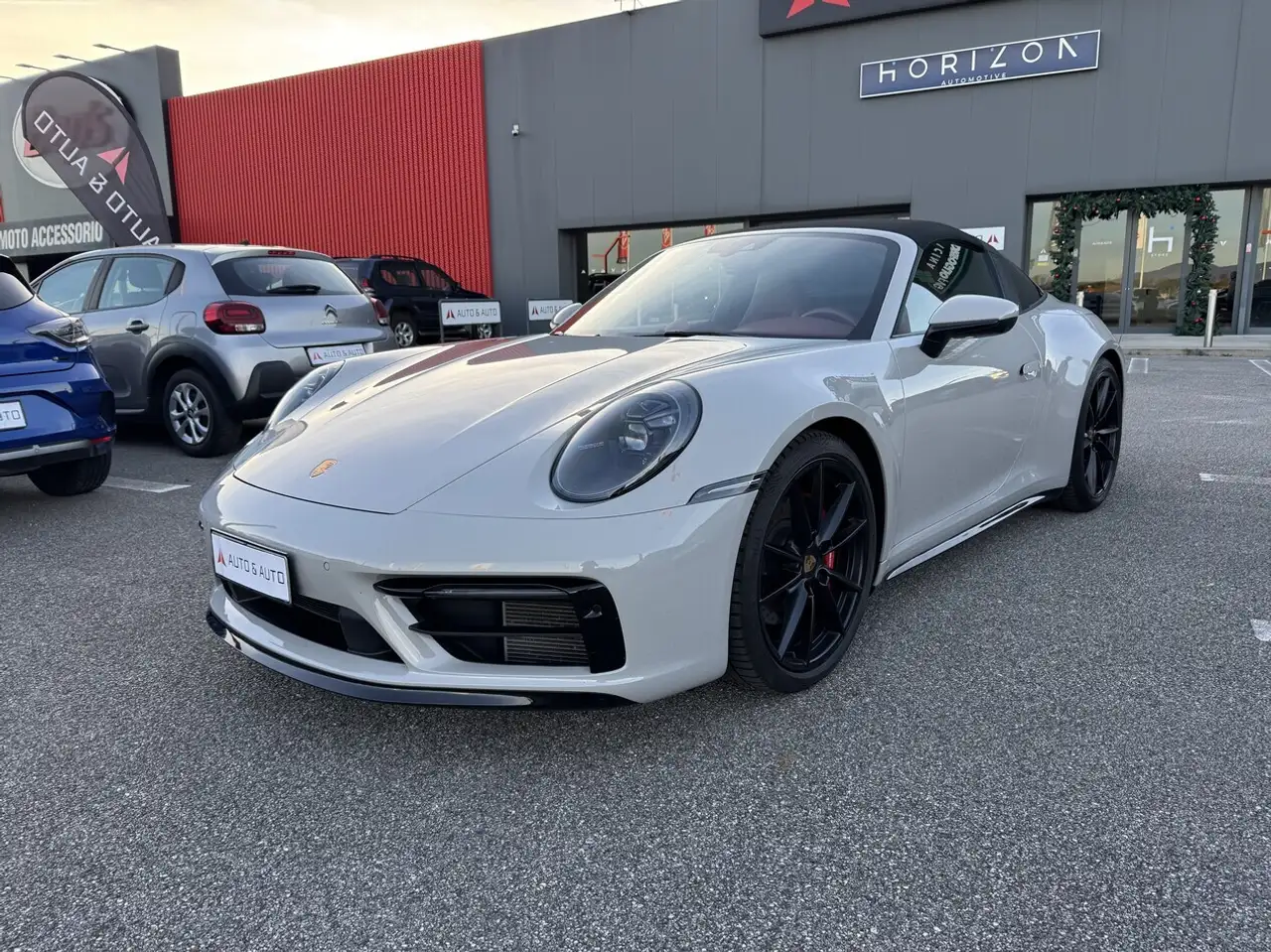 Porsche 911 3.0 4S auto — photo 1 of 15