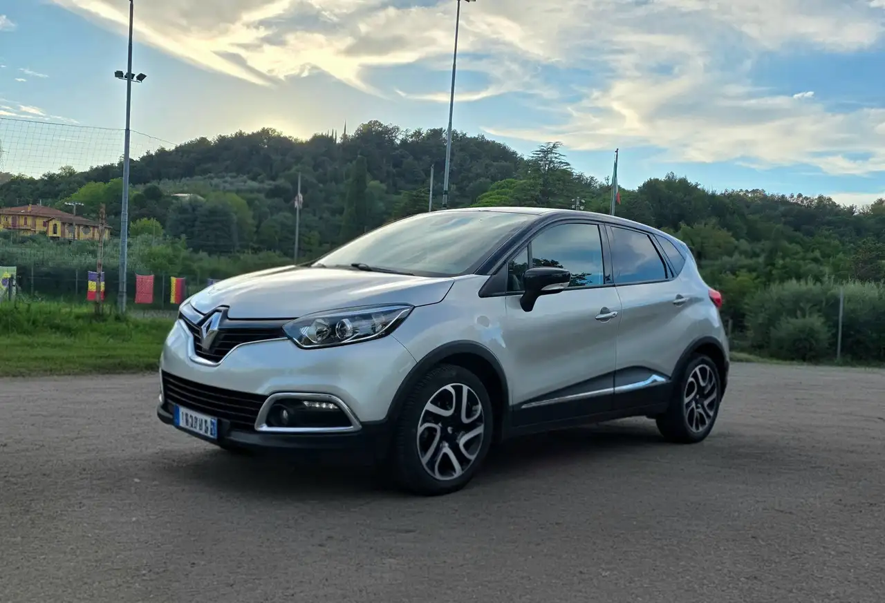 Renault Captur Captur I 2013 1.5 dci energy R-Link 90cv edc — photo 1 of 10