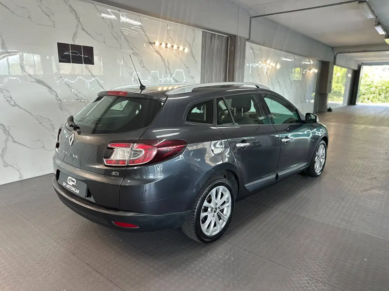 Renault Megane Megane III 2008 SporTour SporTour 1.5 dci Gt Line 110cv — photo 1 of 13