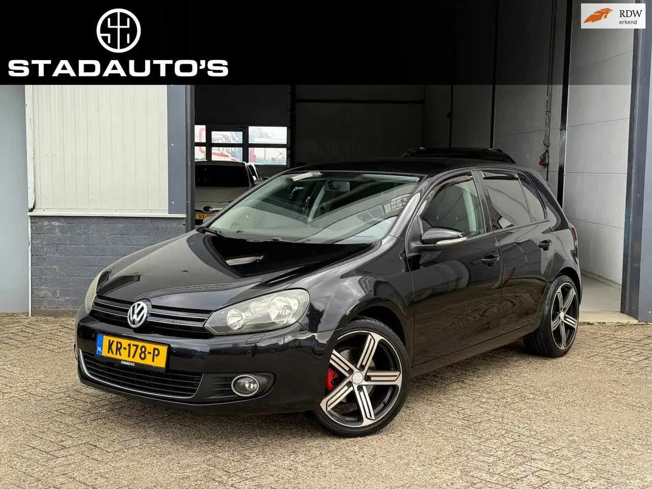 Volkswagen Golf 1.4 TSI Highline 5Drs Velgen PDC APK! — photo 1 of 14