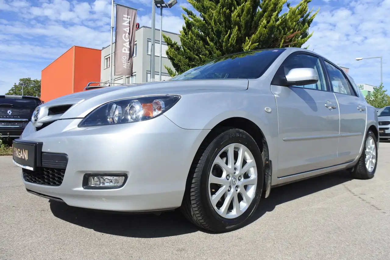 Mazda 3 Mazda 3 Sport 1,6i Active AT Active — photo 1 of 15