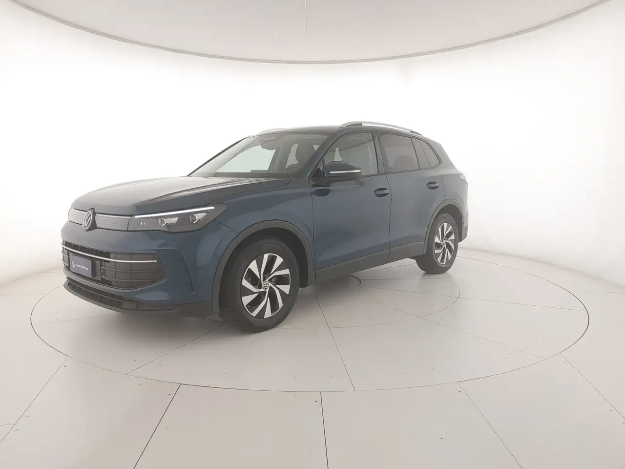 Volkswagen Tiguan 2.0 TDI Edition Plus 150 CV DSG — photo 1 of 15