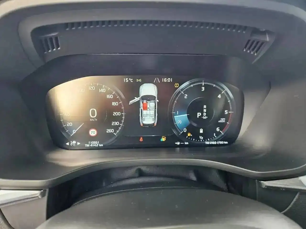 2021 Volvo XC60 XC60 2.0 b4 Momentum Business awd auto -GE726SL, photograph 8