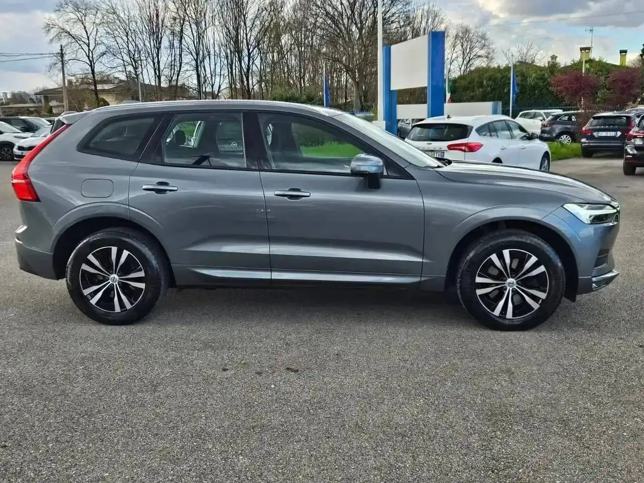 2021 Volvo XC60 XC60 2.0 b4 Momentum Business awd auto -GE726SL, photograph 5