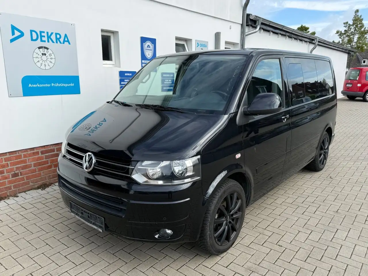 Volkswagen T5 Multivan T5 Multivan 4Motion Team*180PS*AHK* — photo 1 of 30
