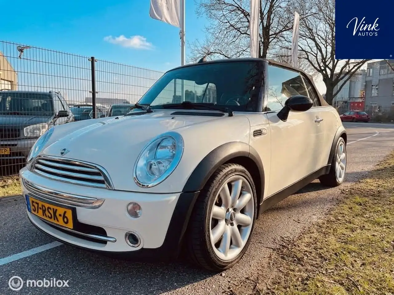 MINI Cooper Cabrio 1.6 Chili CABRIO | APK 9-2027 | 99000 km! — photo 1 of 15
