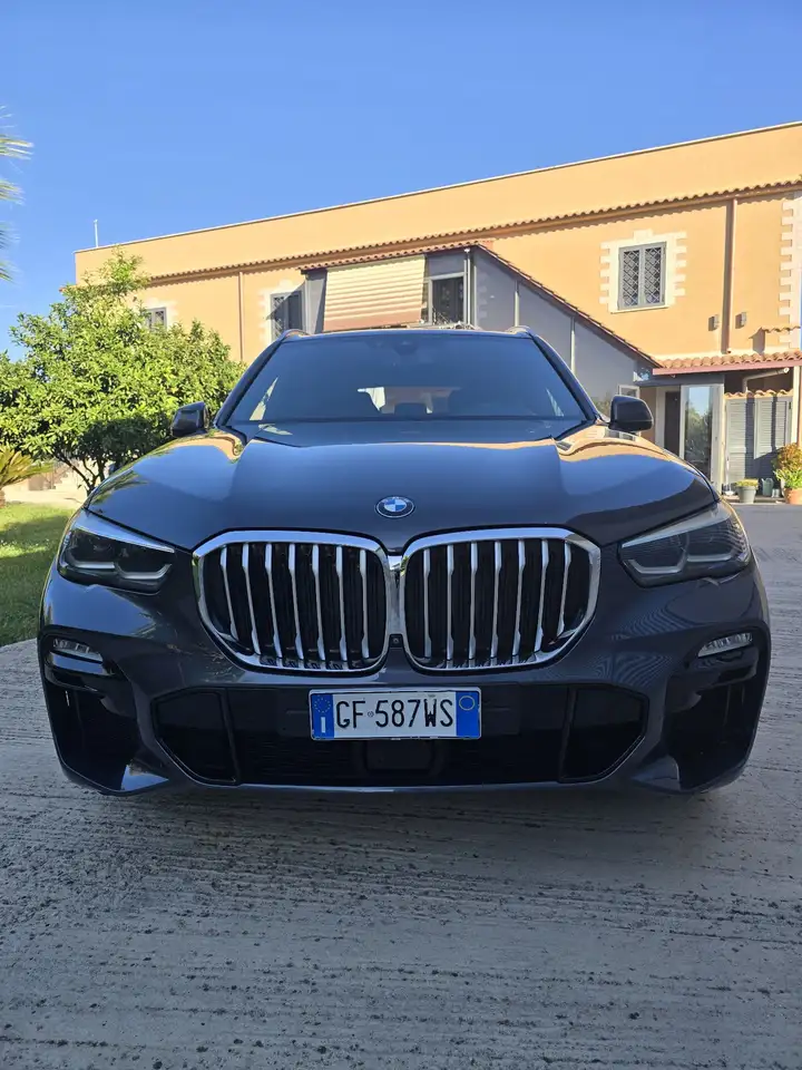 BMW X5 xdrive25d Msport auto — photo 1 of 15