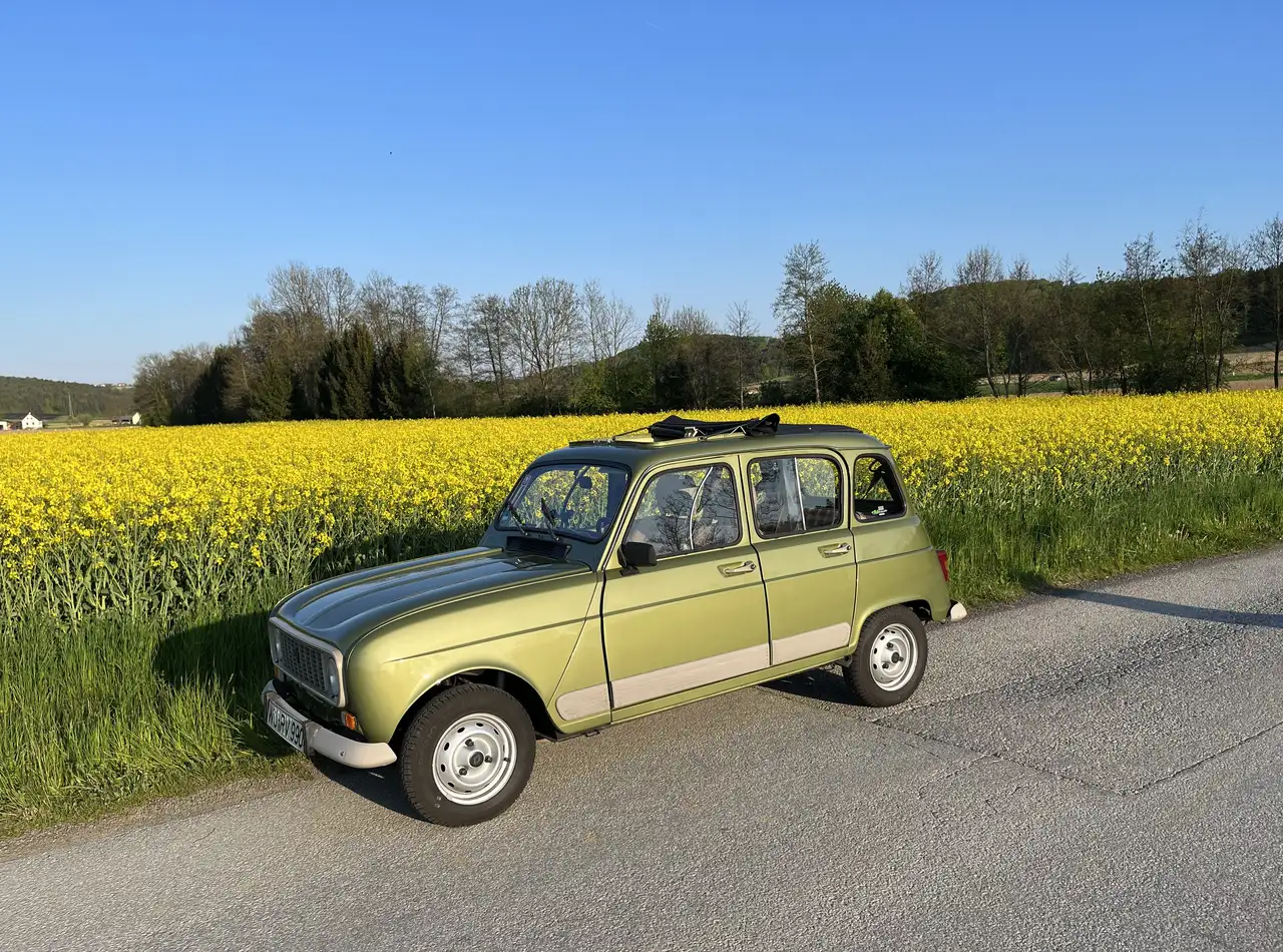 Renault R 4 GTL ( orig. Faltdach / Découvrable ) — photo 1 of 16