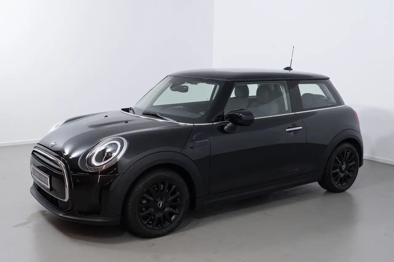 MINI Cooper Classic Trim — photo 1 of 15